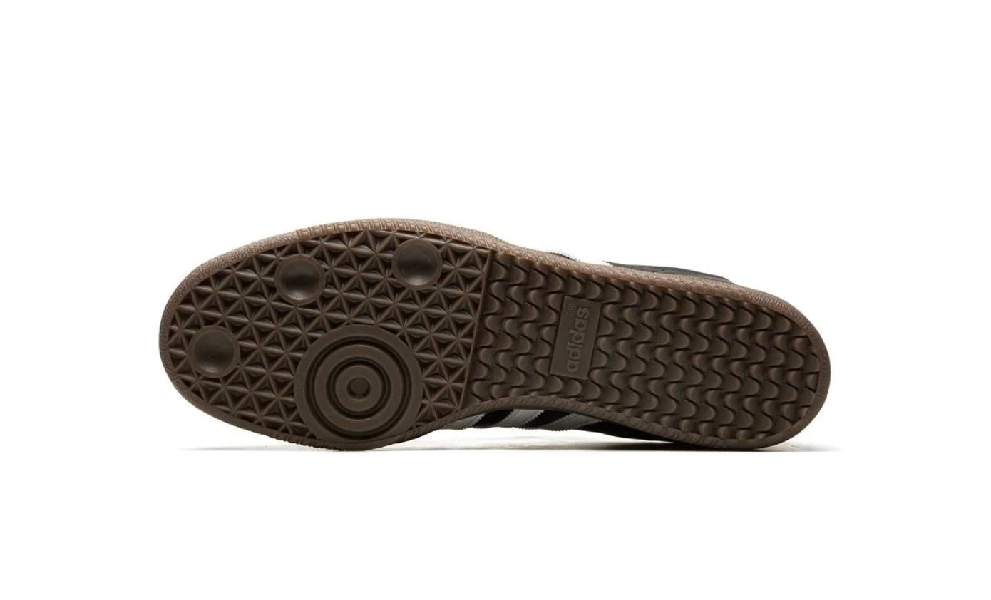 Tenis Adidas Samba OG Negro México vista lateral.