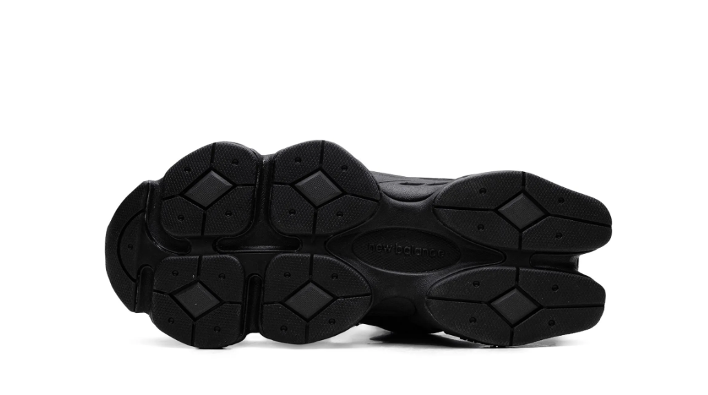 Tenis New Balance 9060 Negro México vista lateral.