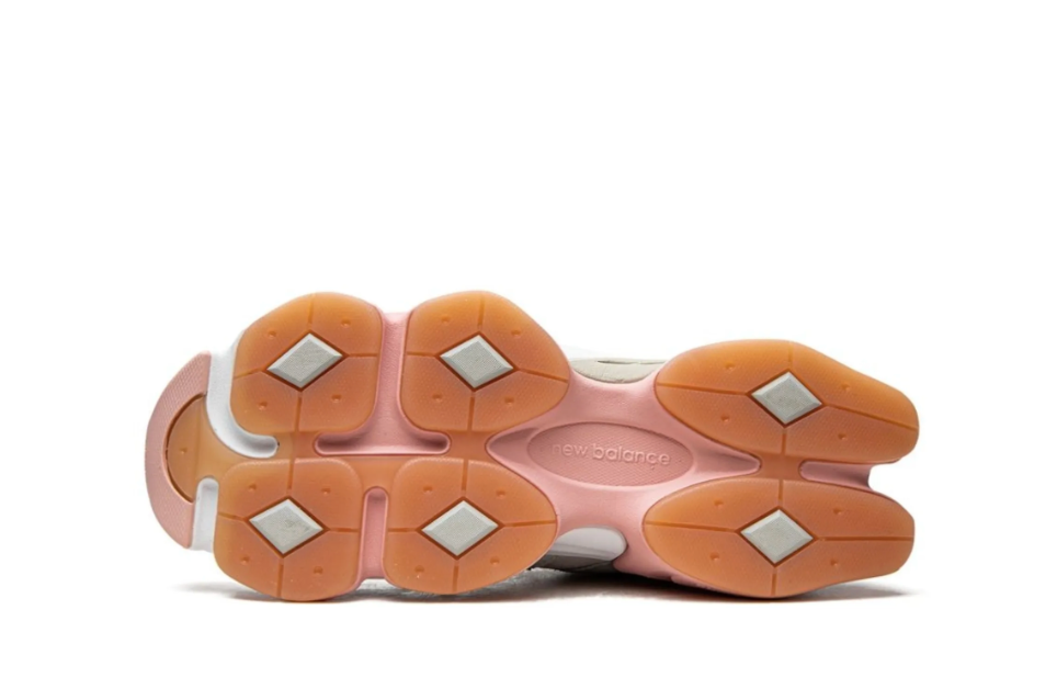New Balance 9060 gris con rosa