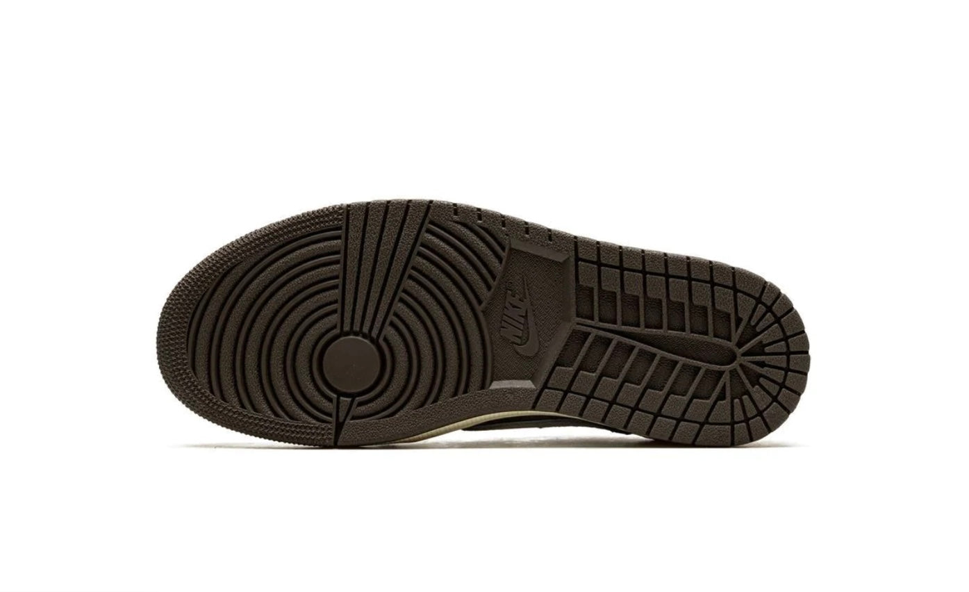 Jordan 1 Low OG SP Travis Scott Reverse Mocha suela y lengüeta
