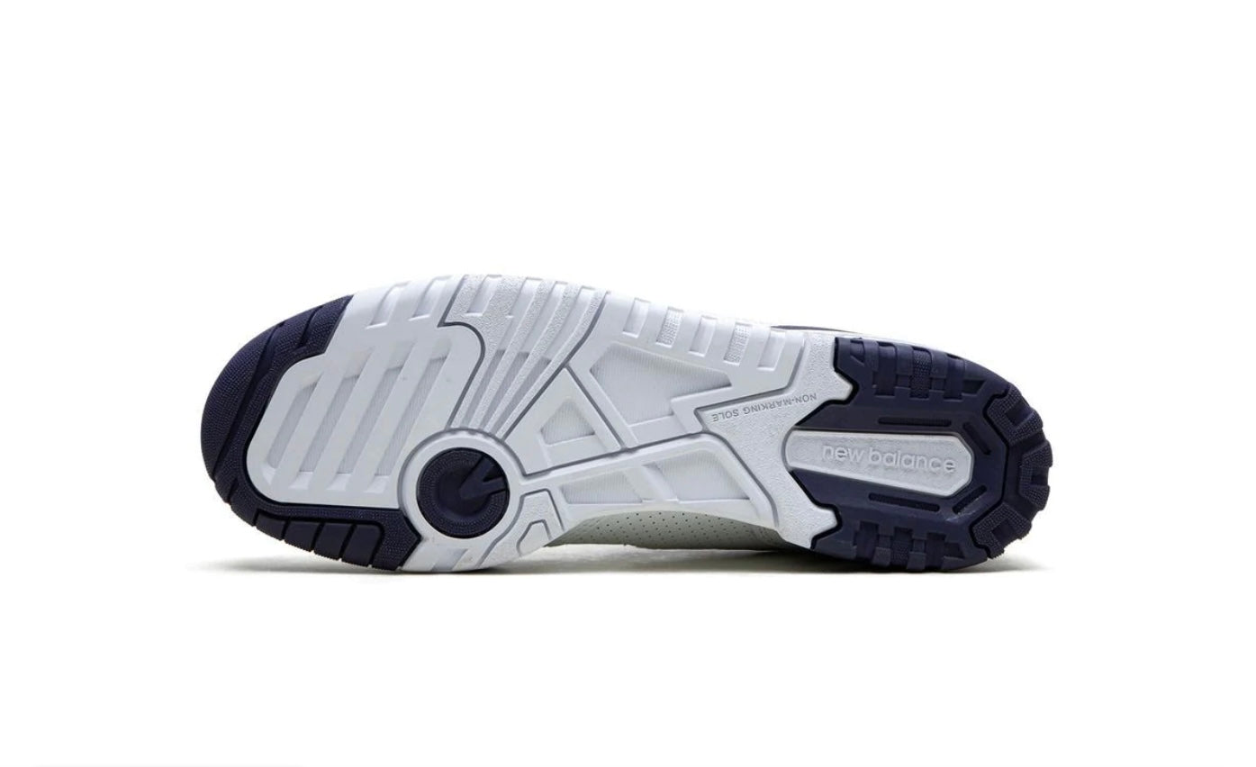 Tenis New Balance 550 Azul Marino suela antideslizante