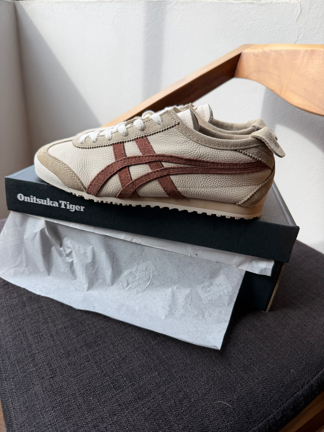 Onitsuka Tiger Mexico 66 Vintage Beige Café