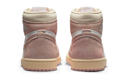 Jordan 1 High OG Washed Pink para mujer en tono rosa lavado con estética vintage México