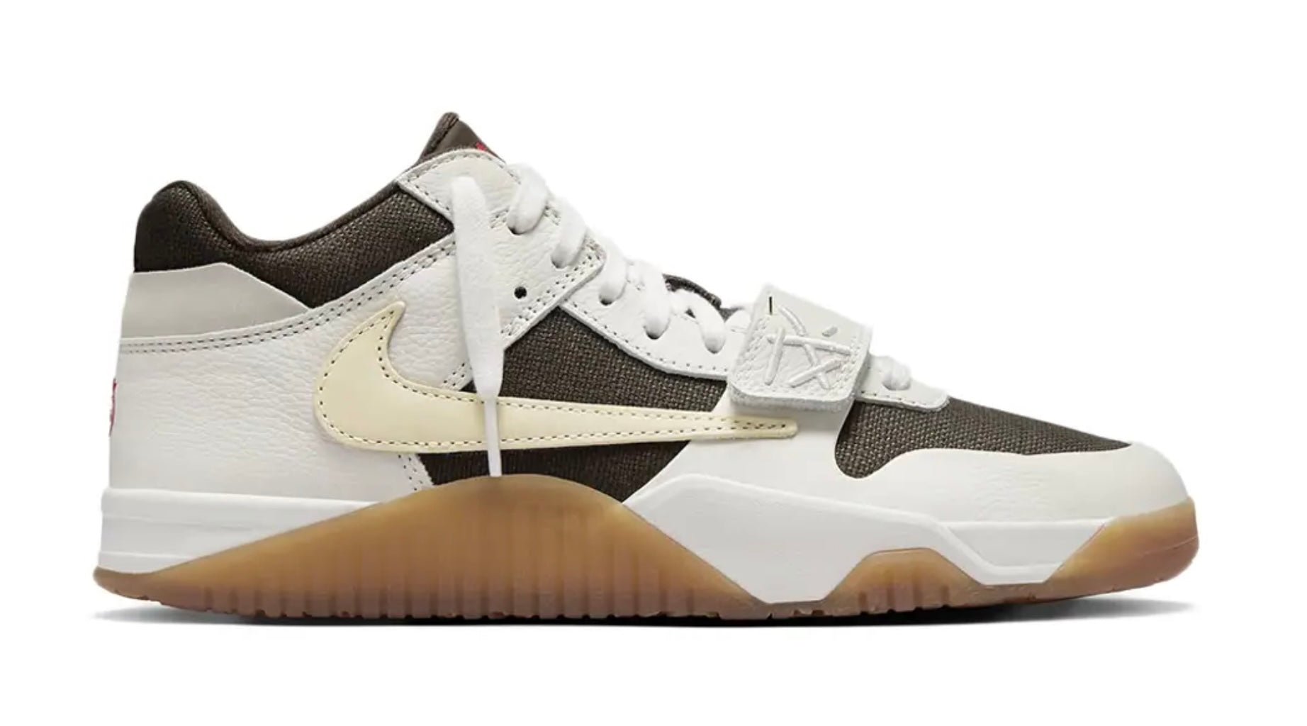 Jordan Jumpman Jack Travis Scott Sail Brown beige con Swoosh invertido y suela marrón México