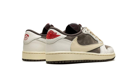 Jordan 1 Low OG SP Travis Scott Reverse Mocha vista trasera
