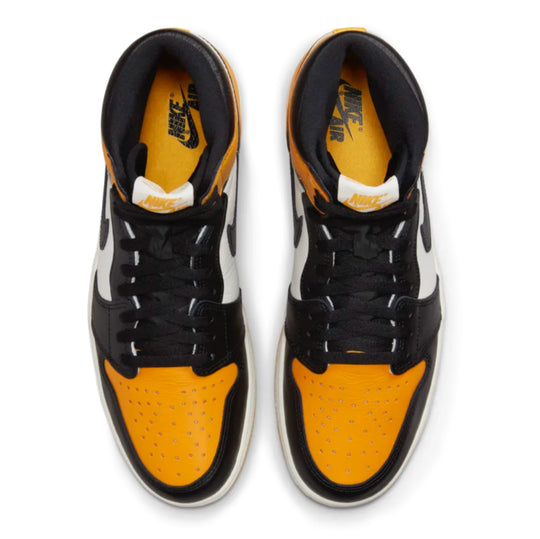 Nike Air Jordan 1 High OG Taxi vista trasera