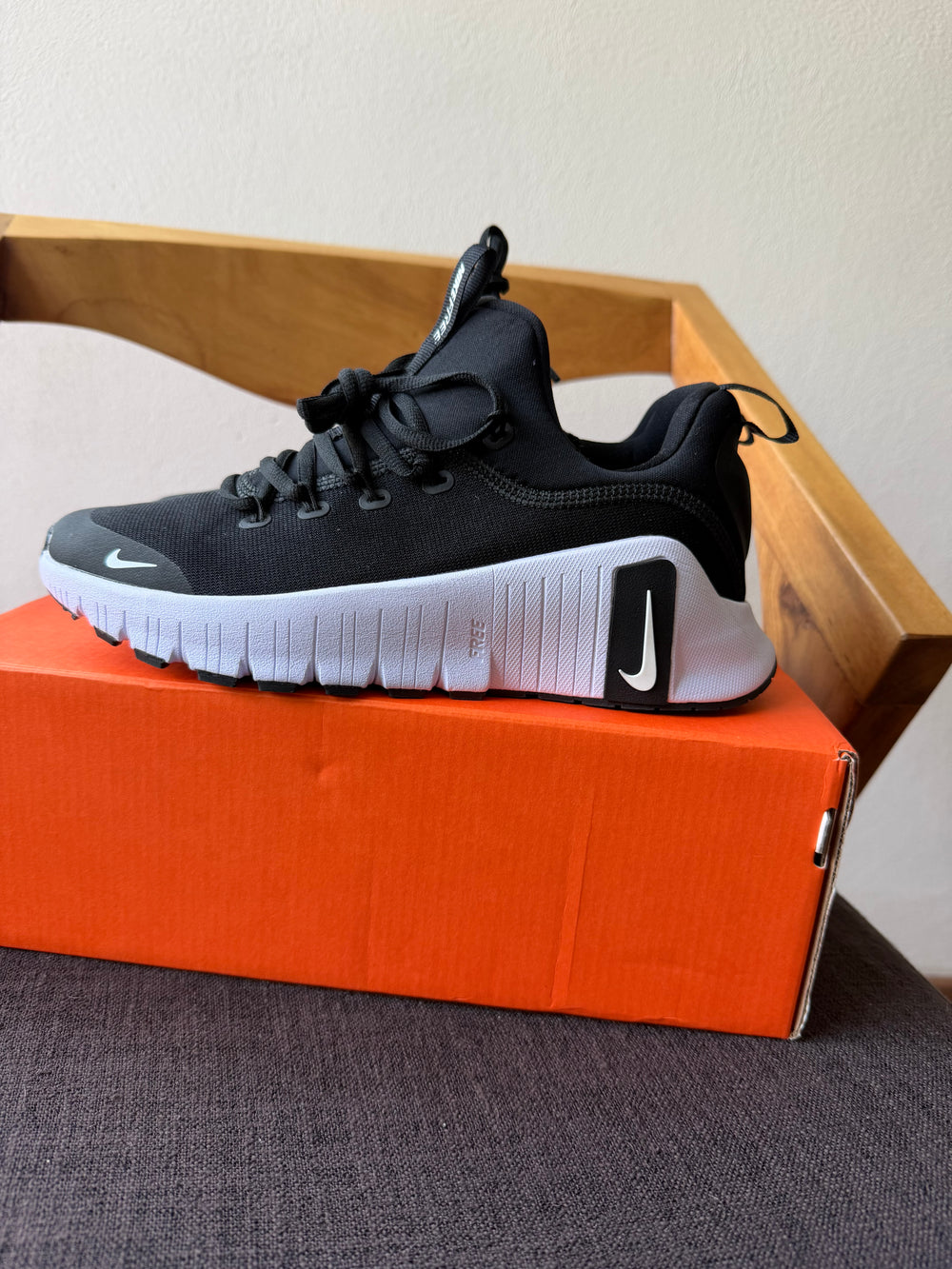 Tenis Nike Free Metcon 6 negro blanco unisex para entrenamiento en gym