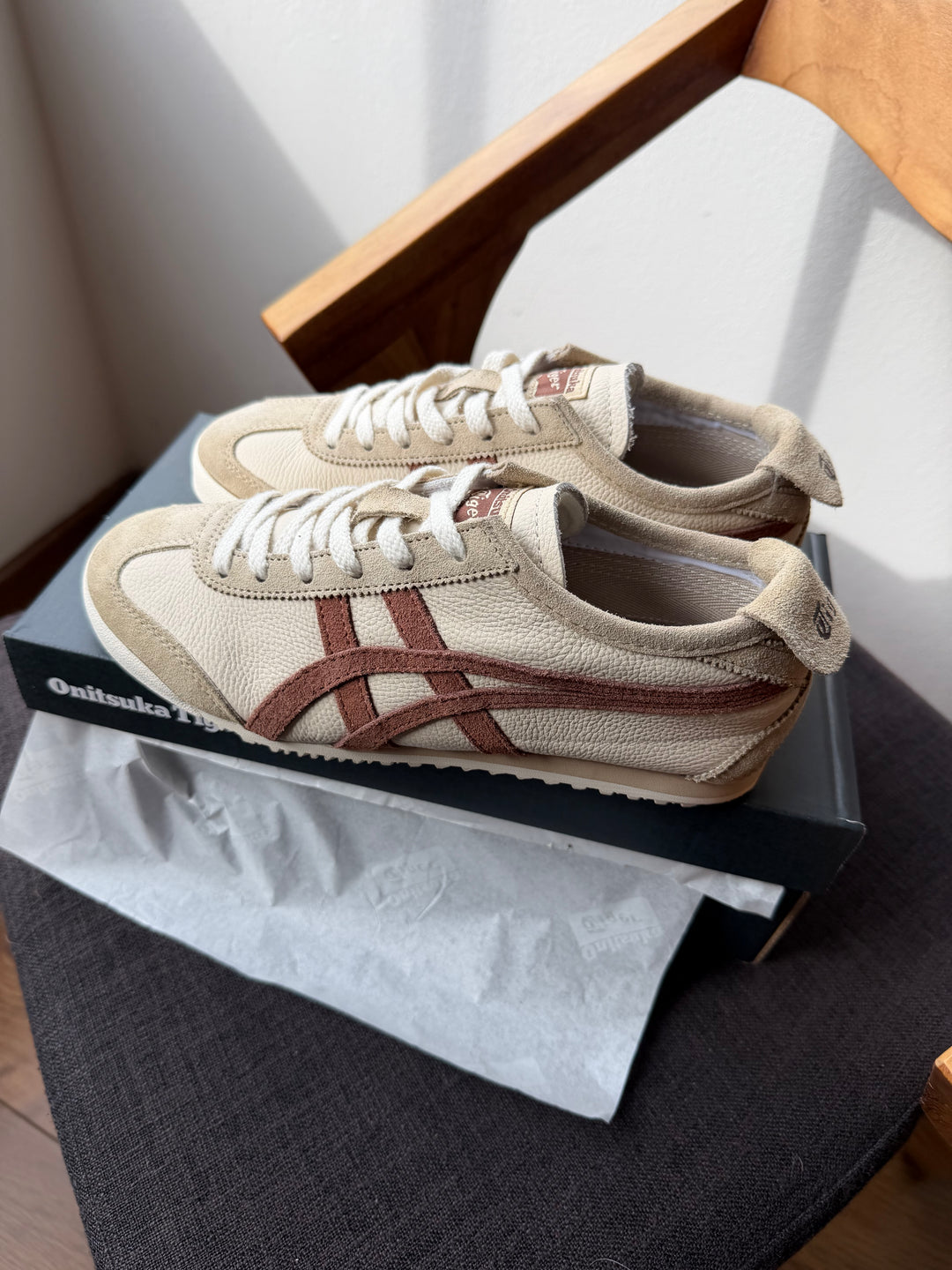 Onitsuka Tiger Mexico 66 Vintage Beige Café