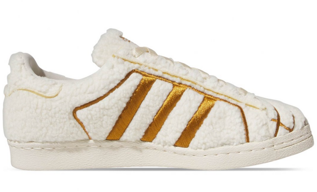 Tenis Adidas Concha de Concha Vainilla vista lateral