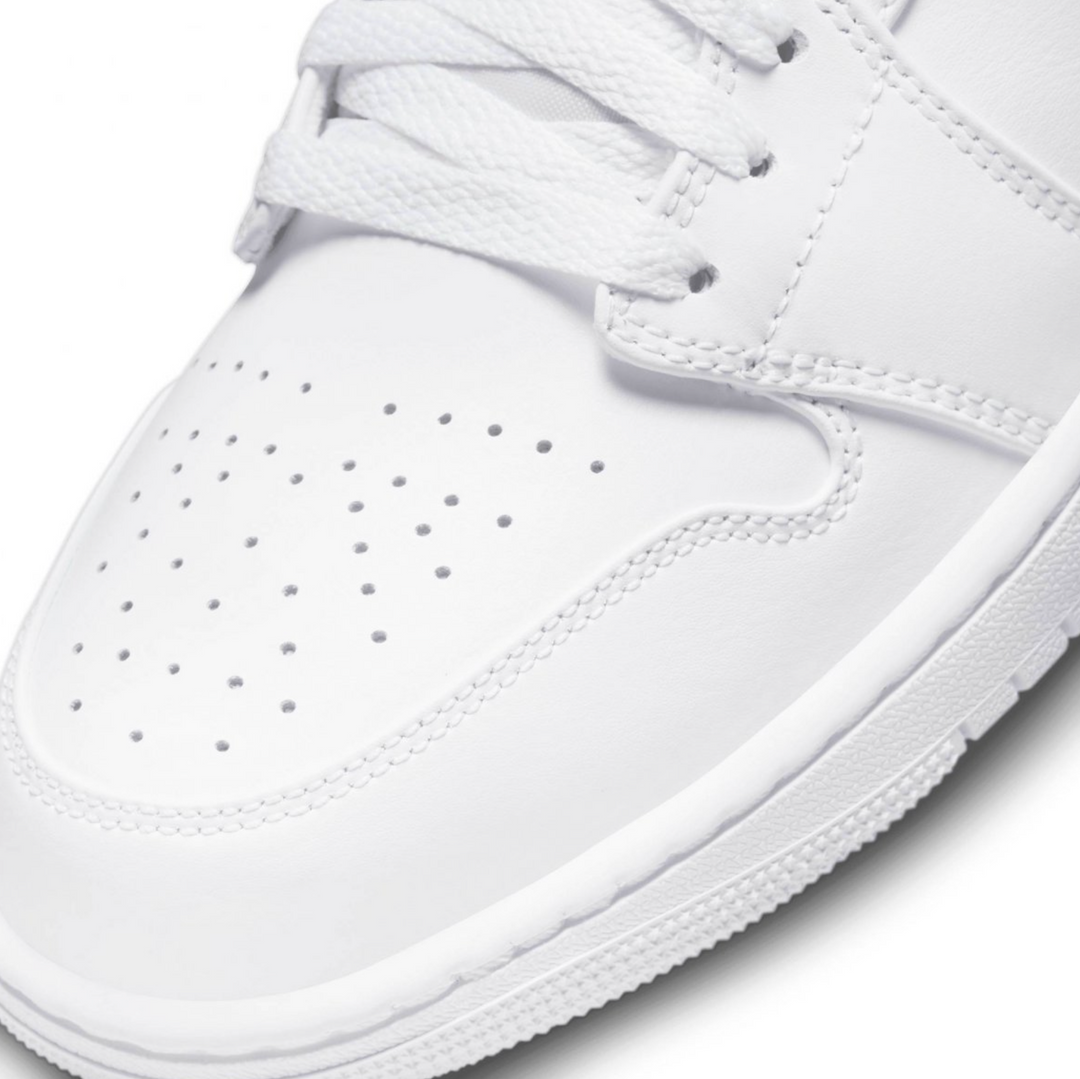 Jordan 1 Mid Triple White color blanco completo clásico unisex México