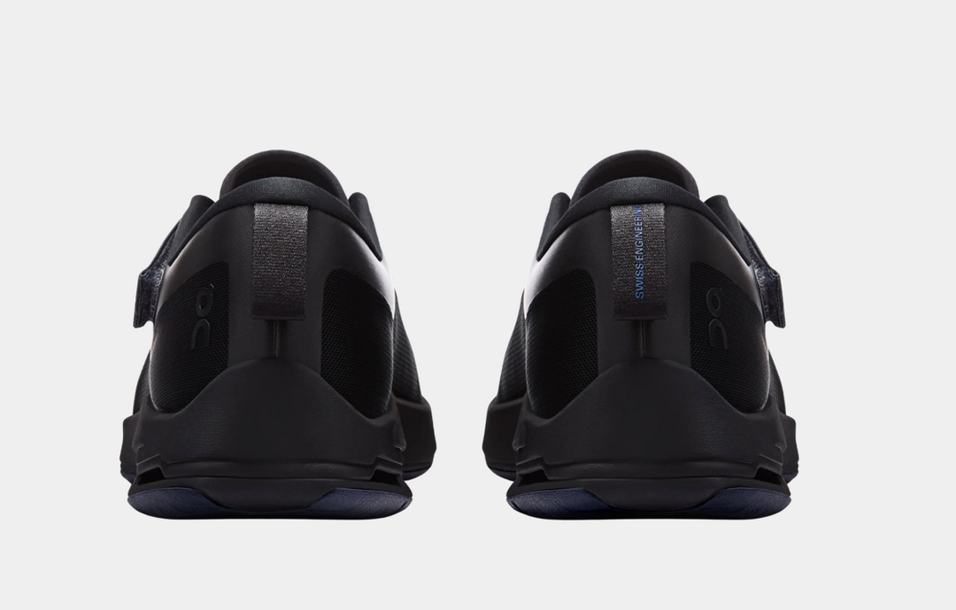 On Women Cloudnova Moon Negro | Sneaker Urbano
