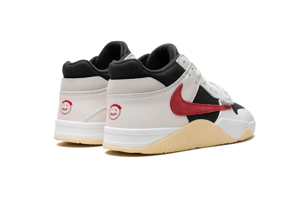 Jordan Jumpman Jack Travis Scott University Red en tonos rojo, blanco y negro con Swoosh invertido México