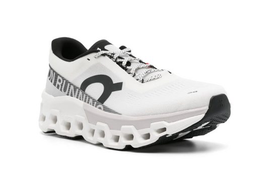 Tenis On Cloudmonster 2 Blanco Unisex México vista lateral.