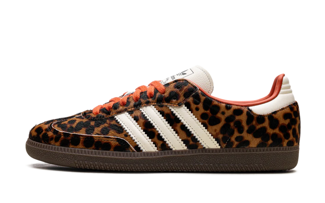 Tenis Adidas Samba Leopardo Naranja México vista lateral.