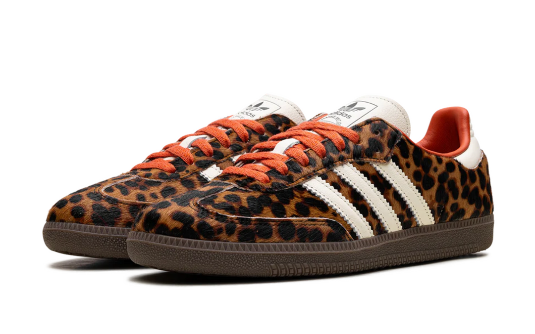 Tenis Adidas Samba Leopardo Naranja México vista lateral.