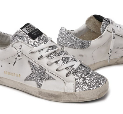 Golden Goose Superstar Style Glitter – Blanco con Estrella Plata y Talón Brillante