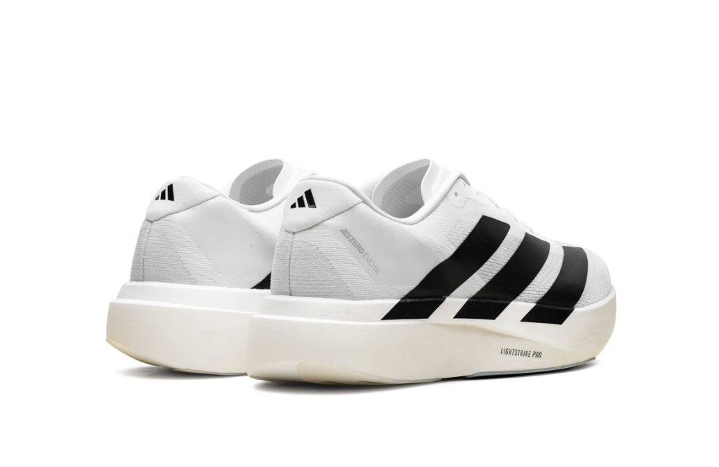 Adidas Adizero SL Blanco Negro – vista lateral