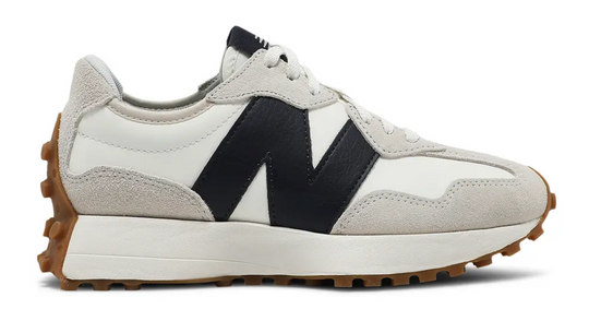 Tenis New Balance 327 Negro México vista lateral.
