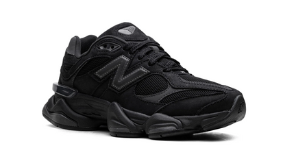 Tenis New Balance 9060 Negro México vista lateral.