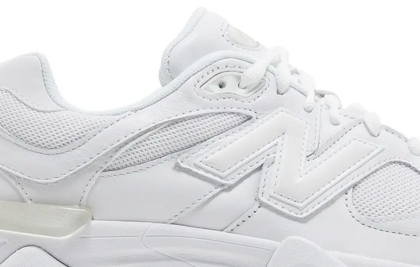 Tenis New Balance 9060 Blanco Mujer México vista lateral.