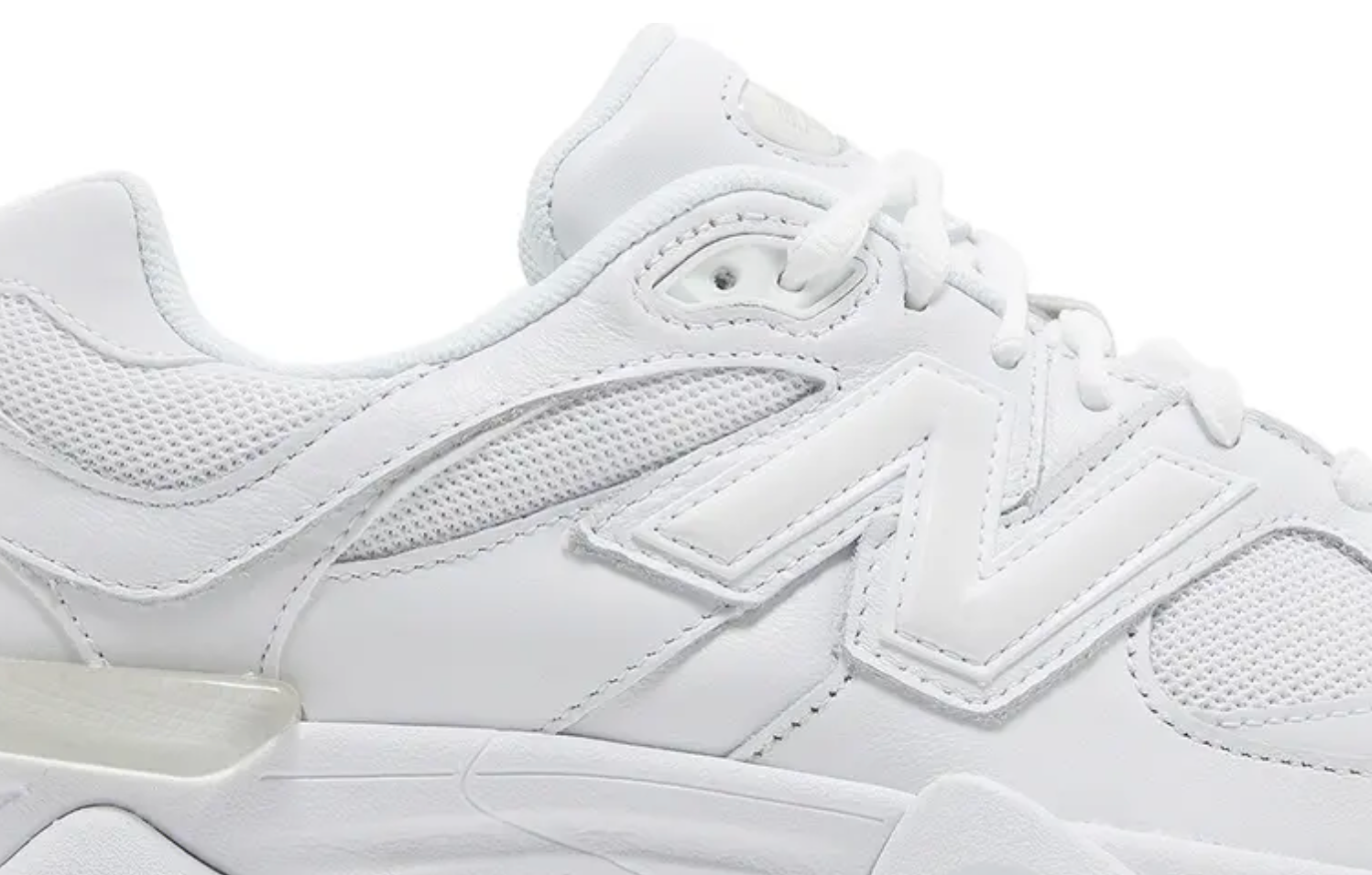 Tenis New Balance 9060 Blanco Mujer México vista lateral.