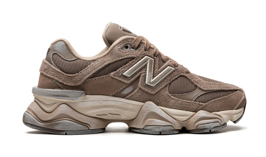 New Balance 9060 Mushroom Café Mujer