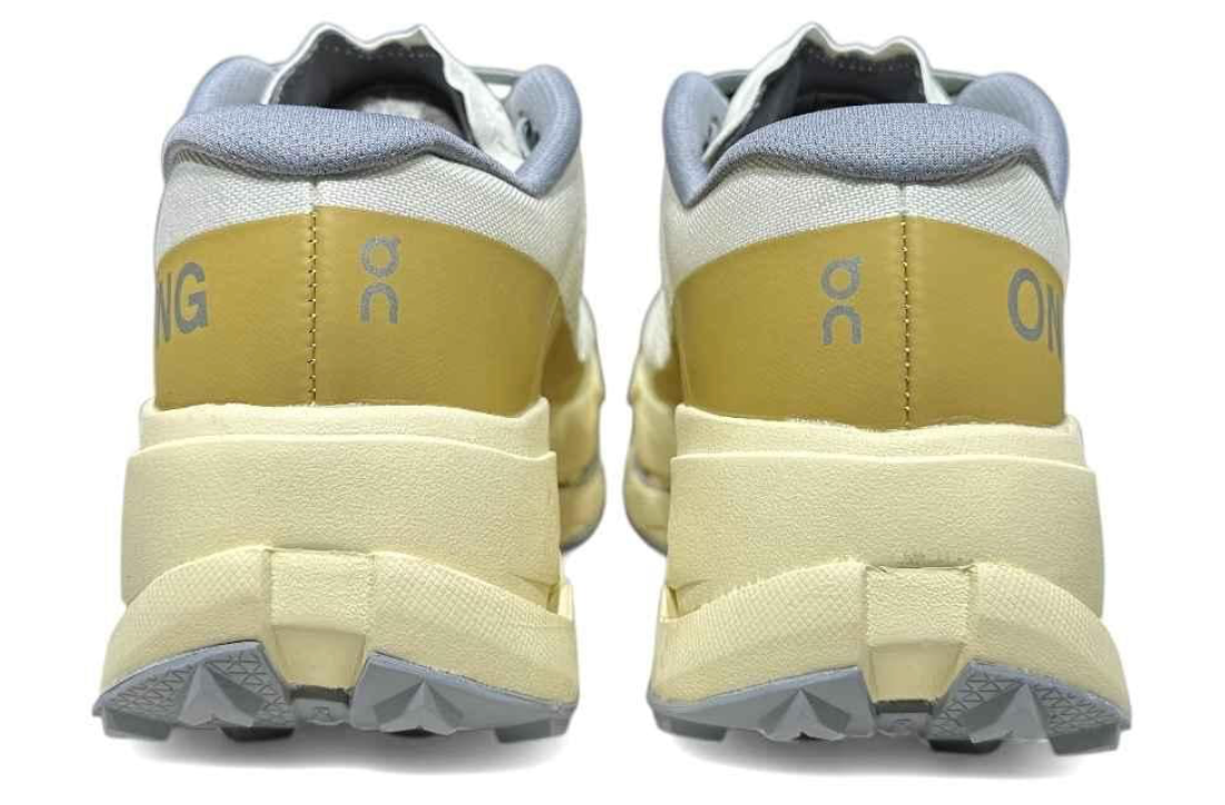On Cloudultra 3 Unisex Trail Running Beige Gris