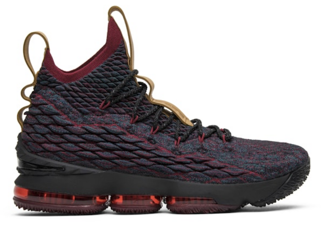 Nike LeBron 15 &