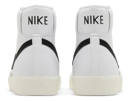 Blazer Mid Clásico
