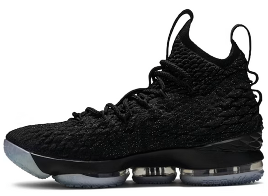 Nike LeBron 15 &