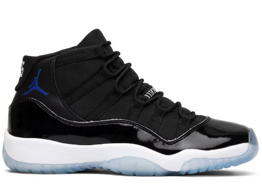 Air Jordan 11 Retro &