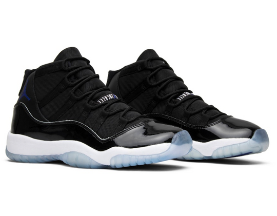 Air Jordan 11 Retro &