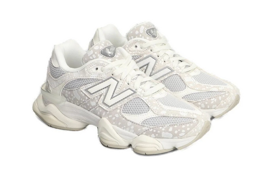 New Balance 9060 Puntitos Gris