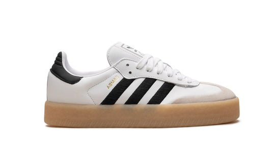Tenis Adidas Sambae Cloud White Plataforma México en color blanco con detalles negros y suela gum