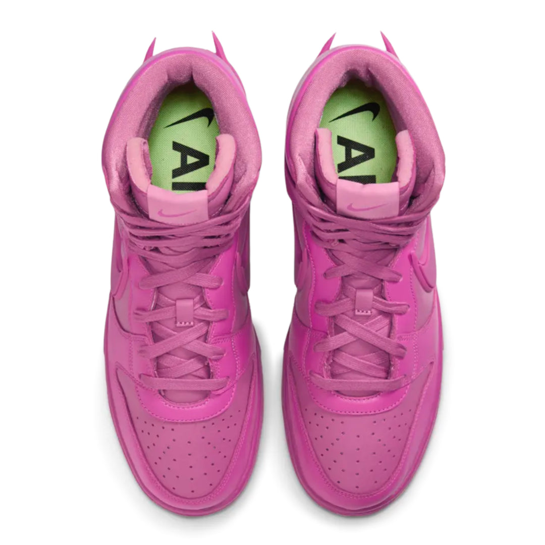 Nike Dunk High Ambush Cosmic Fuchsia con Swoosh extendido colaboración en fucsia México