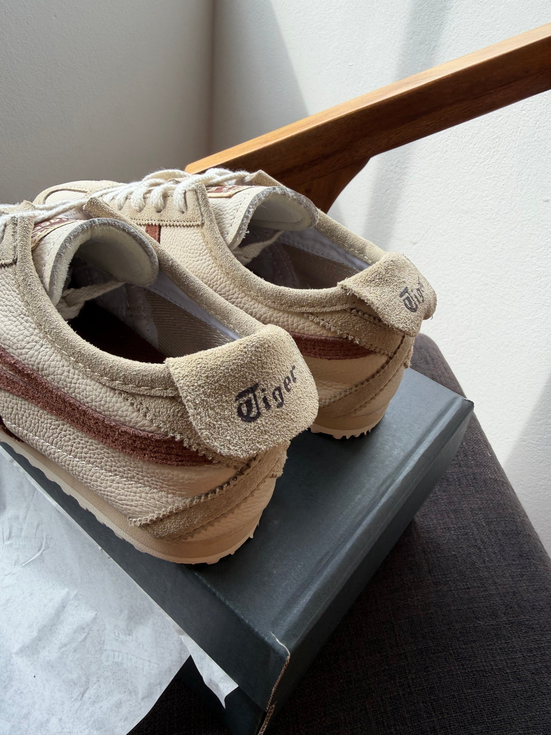 Onitsuka Tiger Mexico 66 Vintage Beige Café