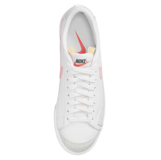 xNike Blazer Low Platform Blanco Rosa con Swoosh rosa pastel para mujer México
