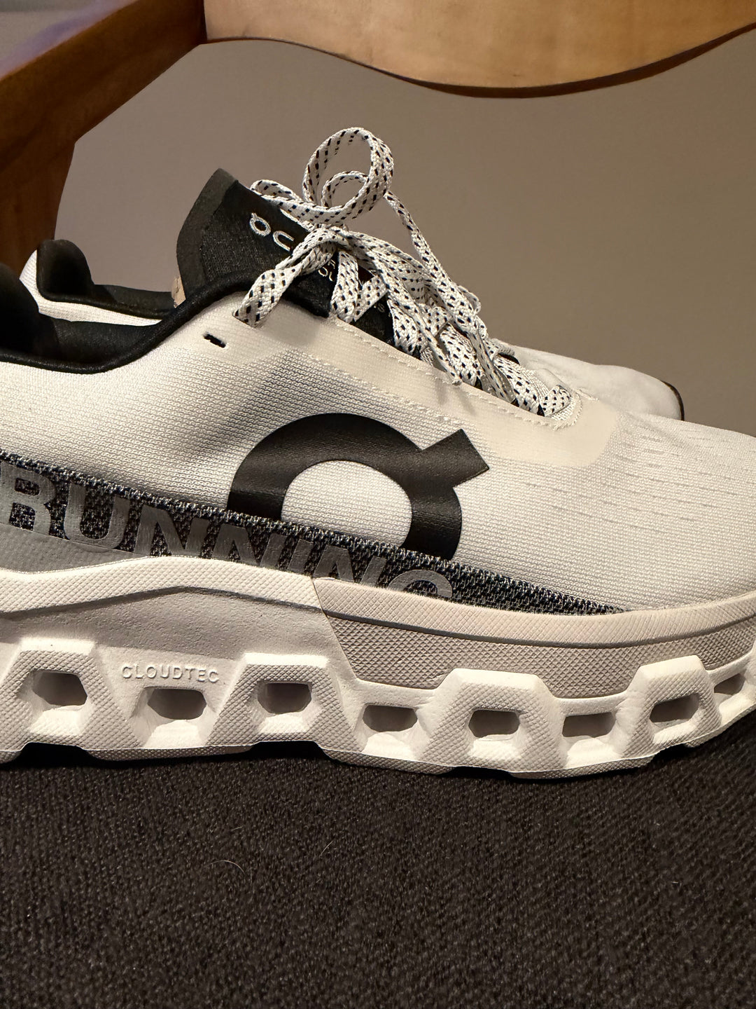 Tenis On Cloudmonster 2 Blanco Unisex México vista lateral