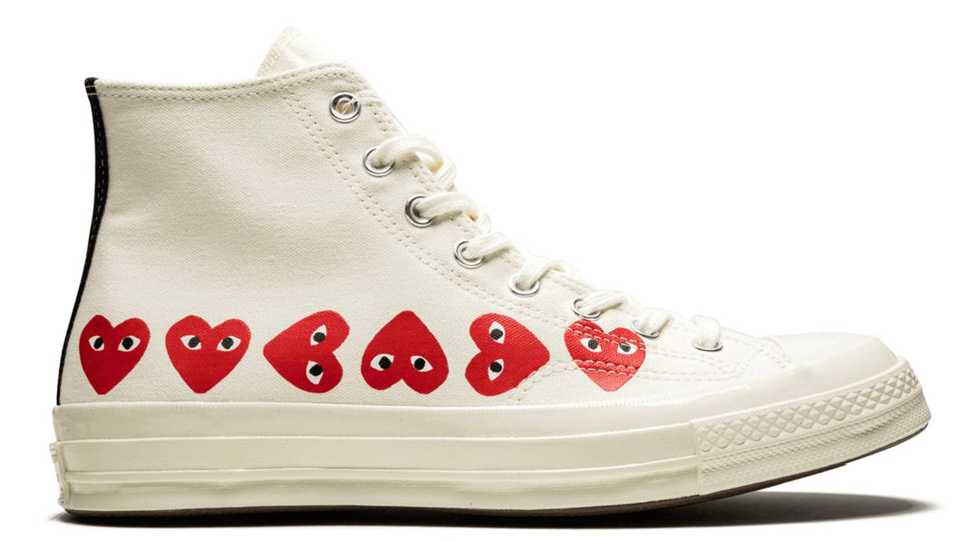 Converse Chuck 70 CDG Beige Corazones México – bota unisex de lona beige con corazones rojos y suela color crema