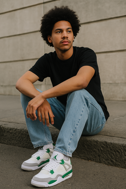 Jordan 4 Retro SB Pine Green blanco con detalles verdes y grises edición limitada México